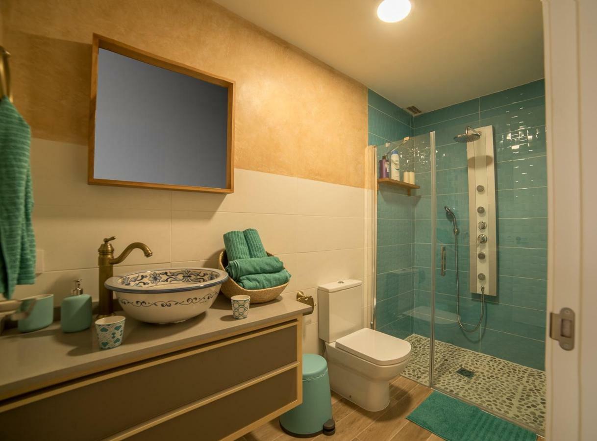 セビリアTriana Boho Chic Wifiアパートメント エクステリア 写真